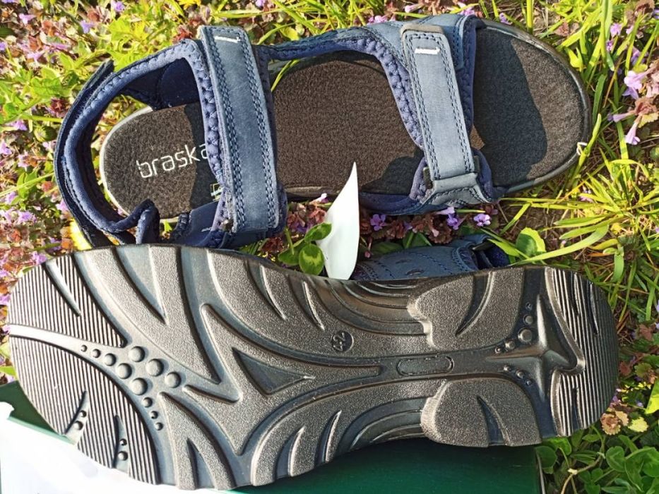 Сандалі кожані braska оригінал 42р 275мм