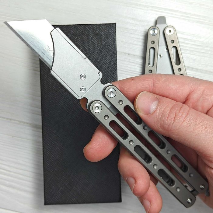 Нож бабочка титан TGZUO Q19 Utility багатофункціональний Балисонг ніж