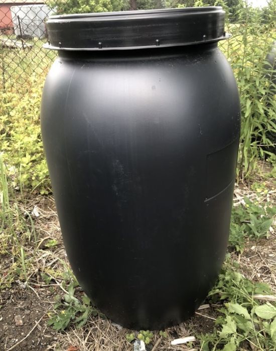 Beczka nowa z deklem 220l na wode pasze paliwo inne