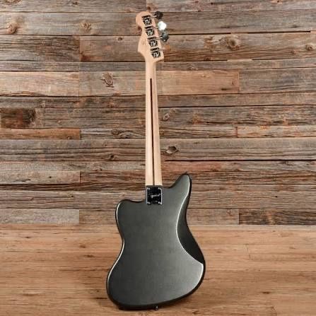 Fender squier jaguar bass