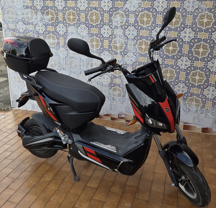 Moto elétrica voltrish