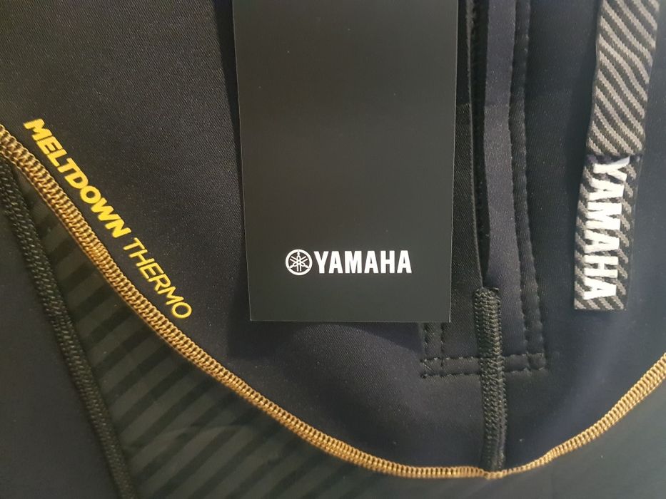 Fato/ short  neoprene Yamaha