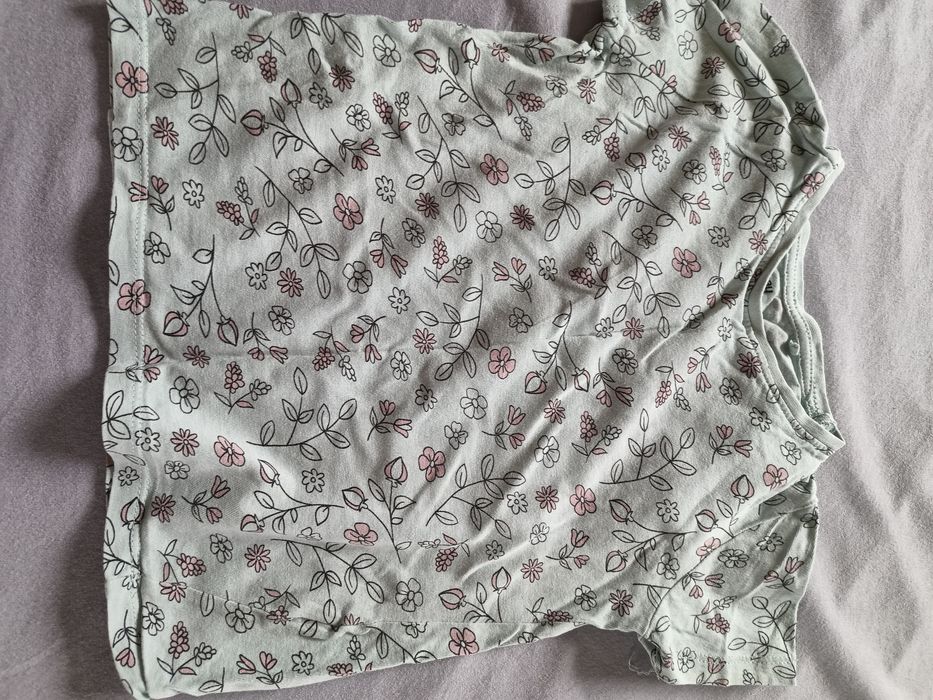 Dwie bluzeczki, roz. 104