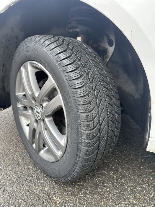 Volkswagen Caddy 1.6 diesel 102 KM