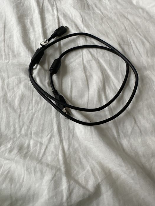 Kabel USB micro.