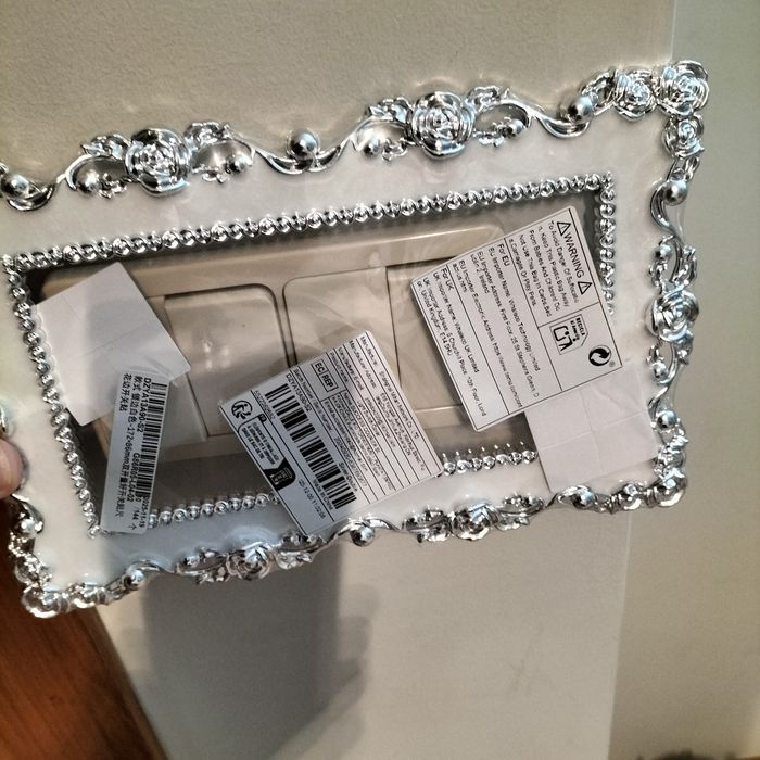 Molduras para interruptores