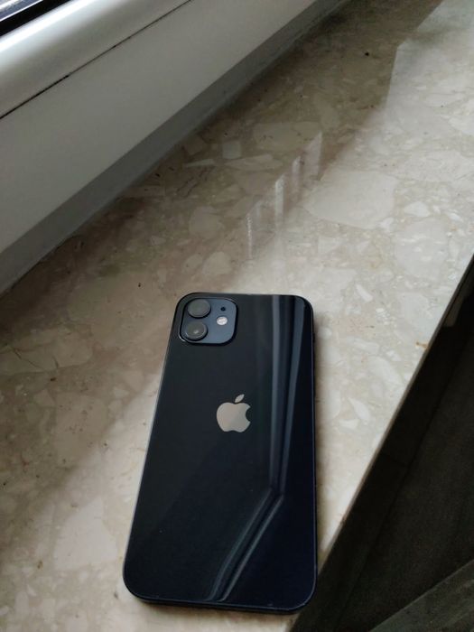 Iphone 12 stan idealny