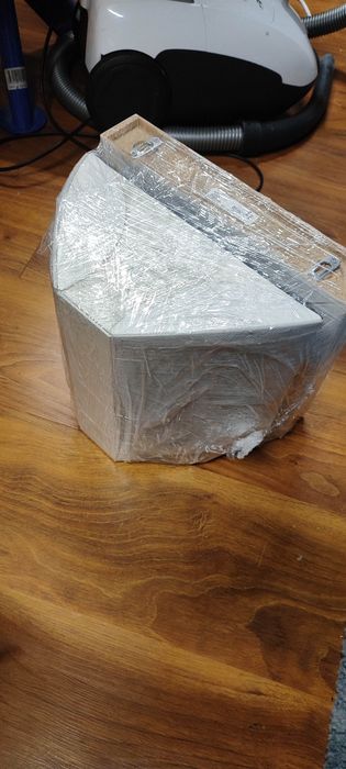 Jamo E 8 SUR głośniki surround + półki (Ikea)