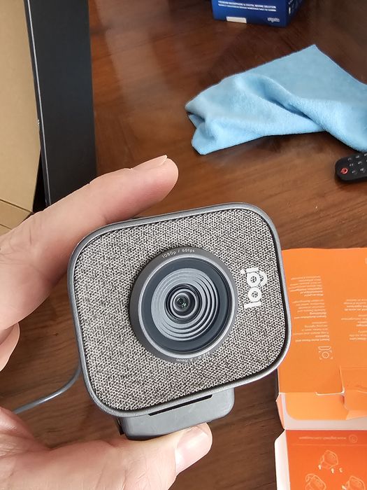 Logitech FaceCam Camera64752202109313121