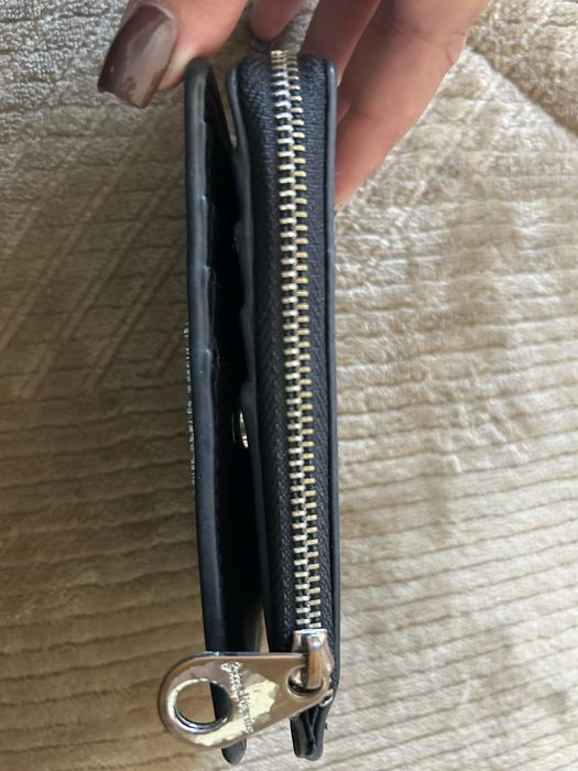 Carteira preta stradivarius