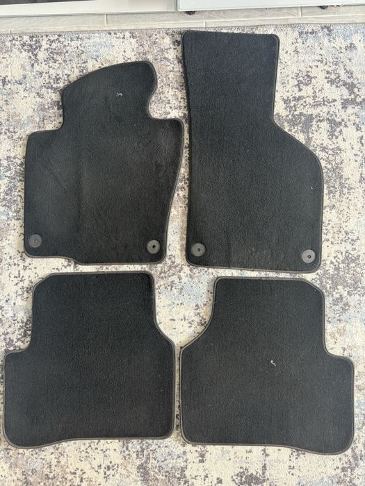 Ворсові коврики Volkswagen Passat Touran w 211