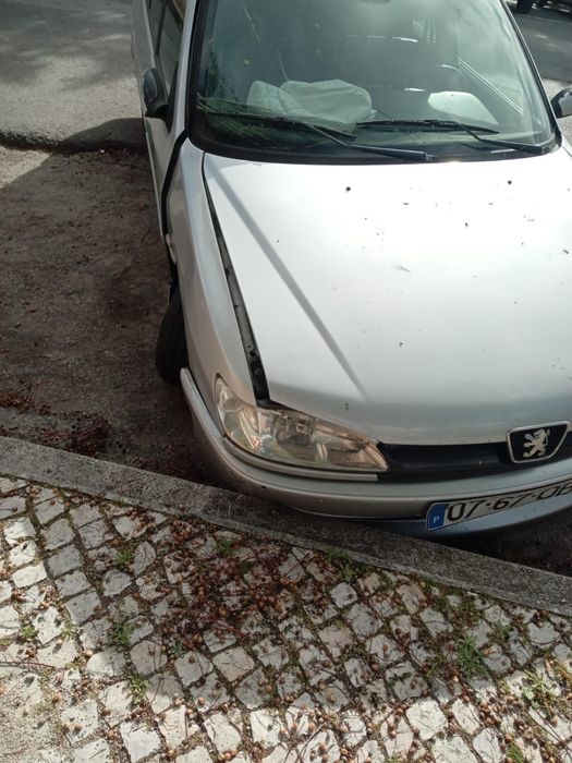 Peugeot 306 2.0 HDi de 1999 Para Pecas: Motor Impecável