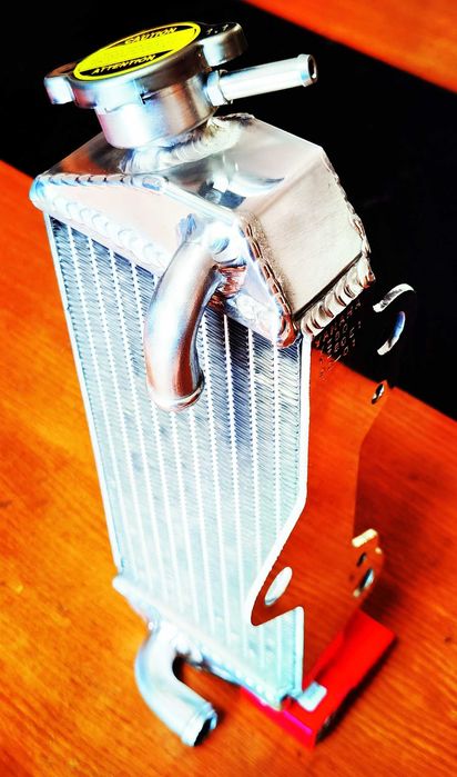 Radiador Yamaha YZ80 e YZ80E1 de 93 a 01 Alumínio de Alta Performance