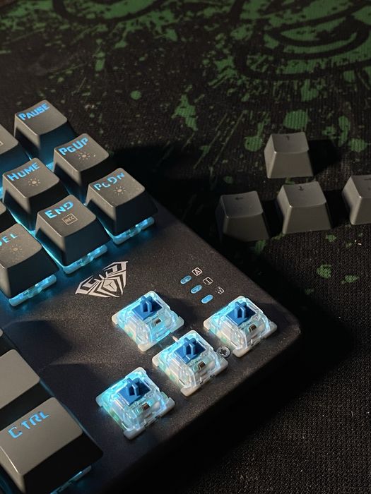 AULA F3287 Ігрова механічна клавіатура