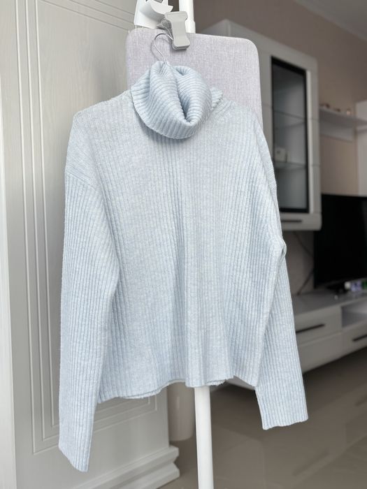 Теплий світер H&M