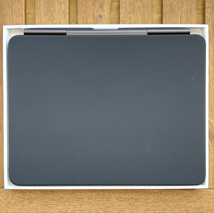 Apple Magic Keyboard iPad Pro 13 Preto