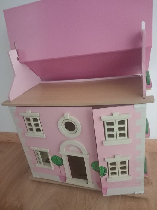 Casinha de bonecas