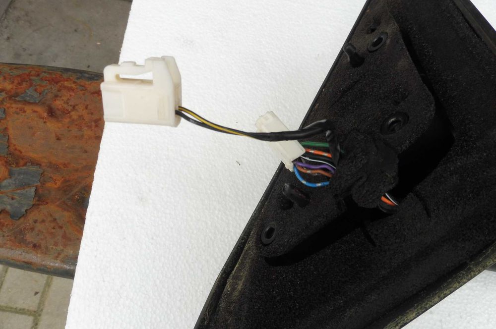 Lusterko Zewnetrzne Prawe Mazda 3 BL rvm europejskie  8 pin  mps
