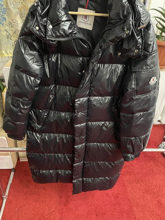 Жіночий пуховик