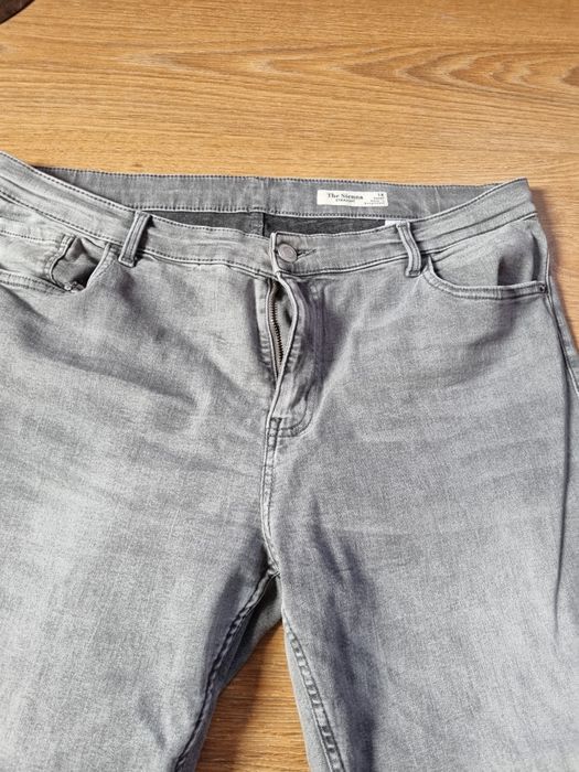 Jeansy damskie 46/48