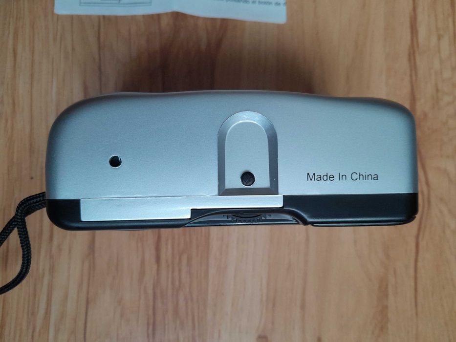 Aparat fotograficzny CHARMAN  M-102 analogowy