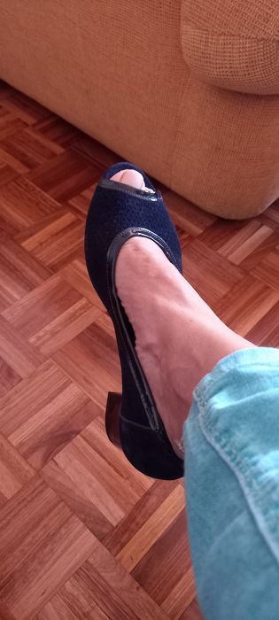 Sapato em pele azul