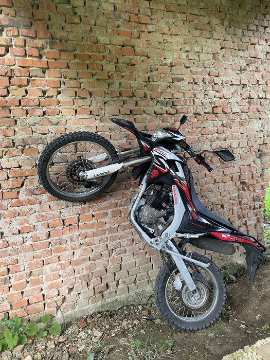 Продам, можливий обмін на авто