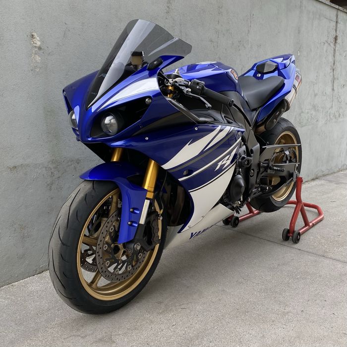 Yamaha R1 Crossplane