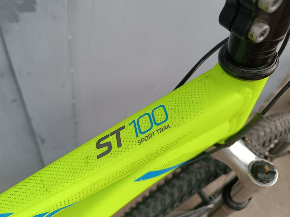 Велосипед  Rockrider ST 100