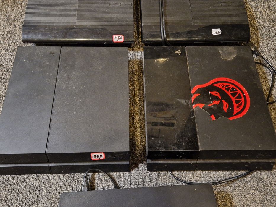 Sony playstation 3 і 4