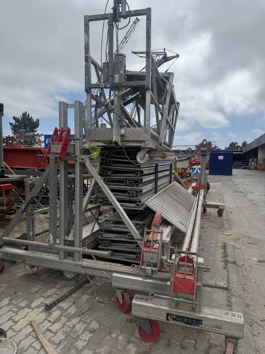 Plataforma Suspensa Baileu Altrex 8mt USADO