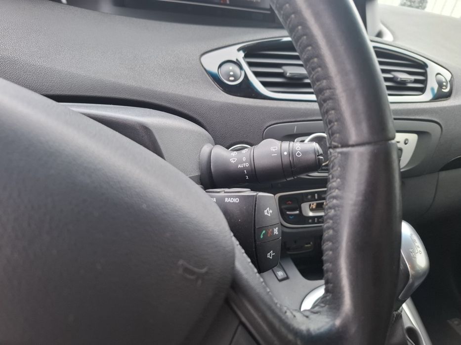 Renault Grand Scenic 2015р, мінівен  7 місць