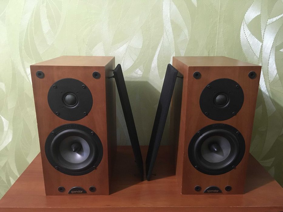 Акустична Hi-Fi система Spendor S3e (поличні колонки).