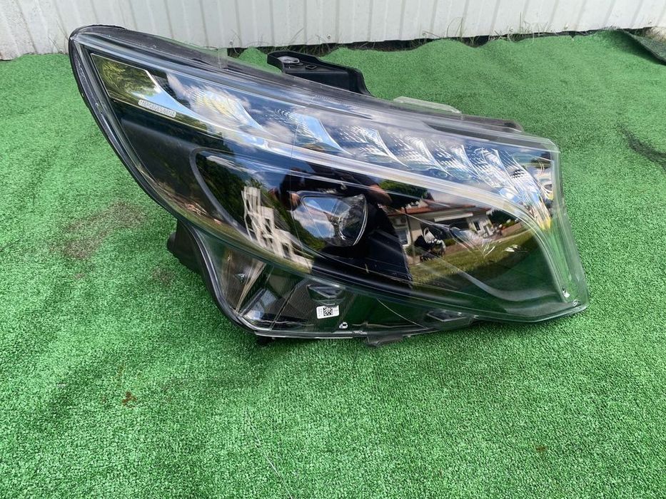 lampa przód prawa mercedes v-klasa w447 a4479063301 full lift czarna