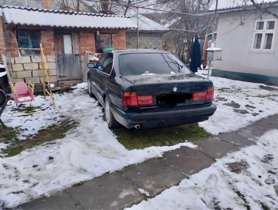 Продам машину Терміново…