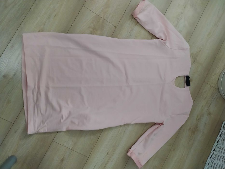 Sukienka dzianinowa kieszenie