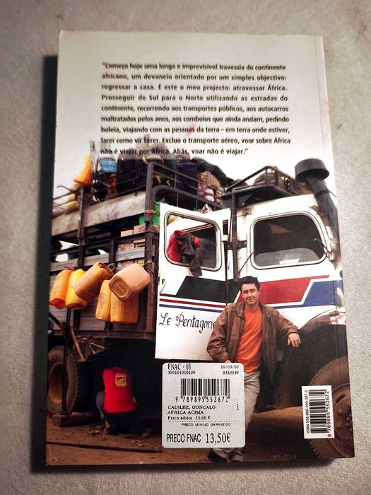 "África Acima" de Gonçalo Cadilhe (Oficina do Livro, 2007)