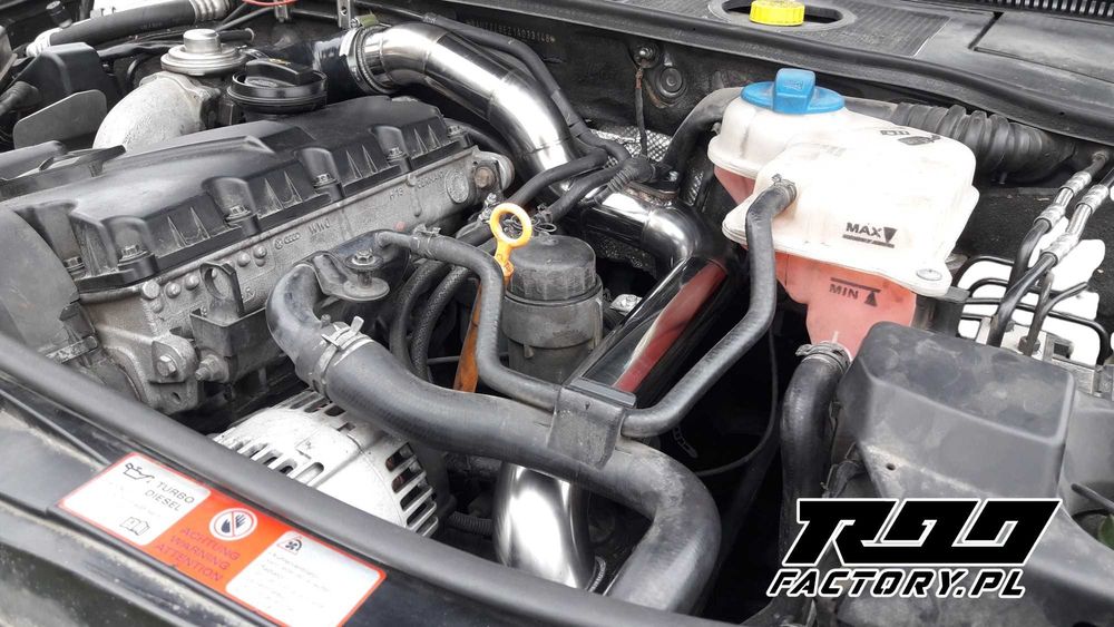 Intercooler centralny audi a4 b6 1.9 tdi fmic 550x180x65 awx afv