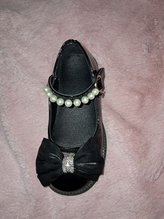 Туфлі дитячі в гарному стані