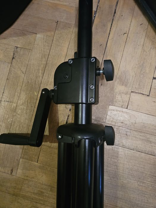 Штатив під колонки. Пара. K&M 21302