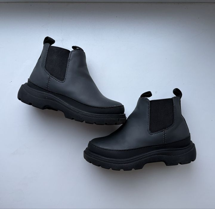 Челсі від Zara для дівчинки