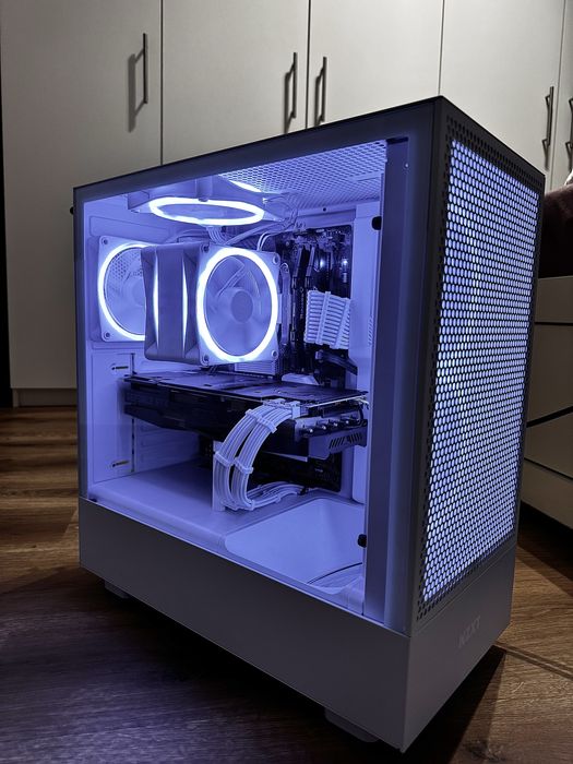 Piękny biały komputer do gier / RTX 2070 SUPER / RYZEN 5600X