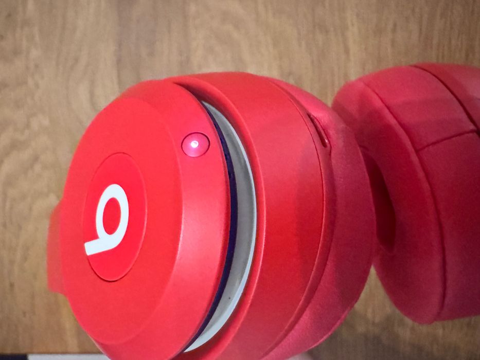 Phones / Auscultadores Apple Beats Solo 3 Club Collection