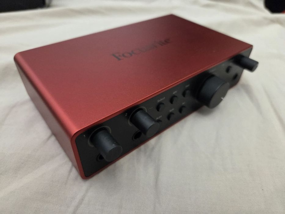Stan igła! Focusrite 2i2 4th gen