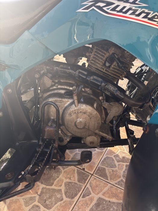 Moto 4 Susuki LT 160