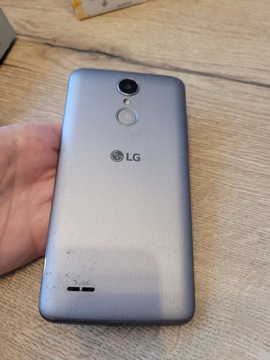 LG k8 z 2017 dual