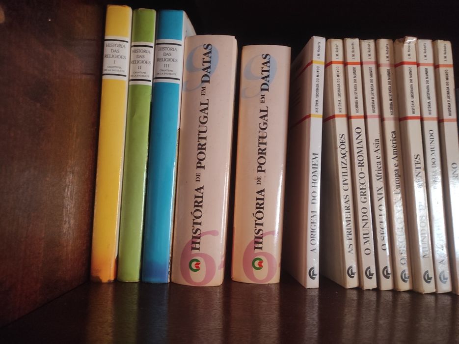 Vários livros clássicos