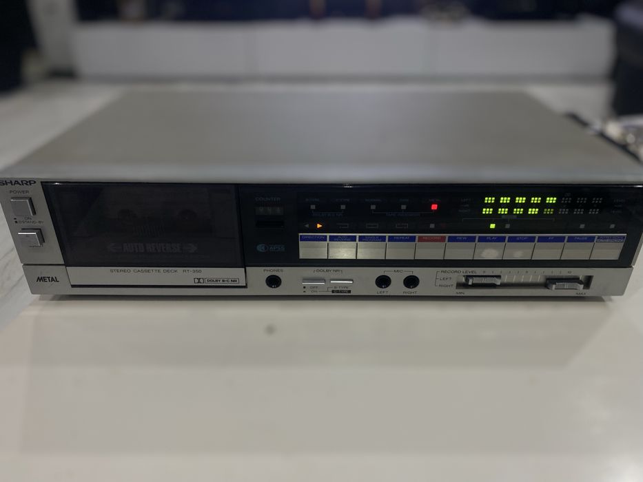 Magnetofon sharp rt 350