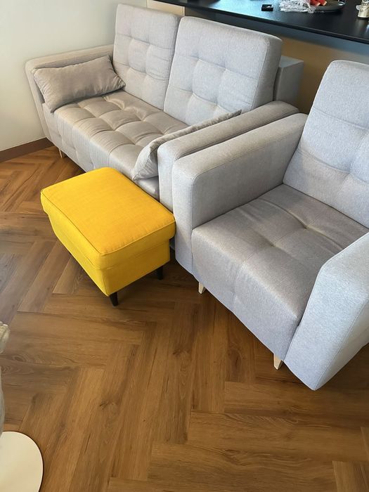 Sofa dwuosobowa plus fotel