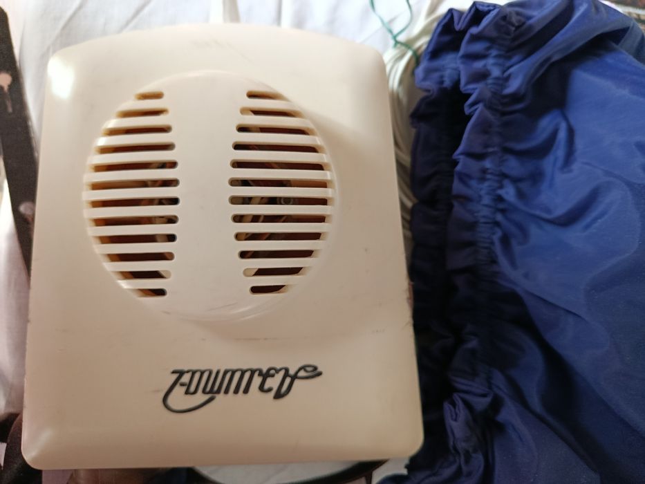 Продам елекричний фен.